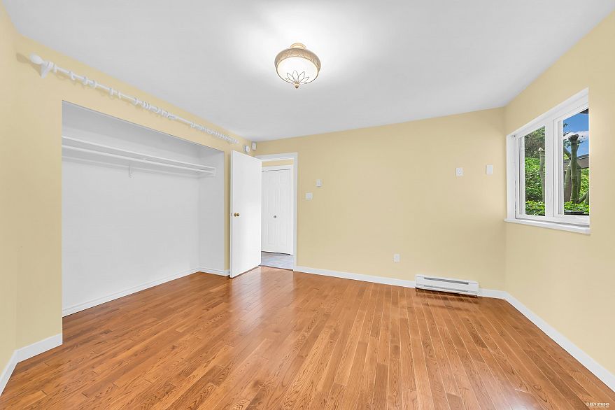 1185 Forge Walk