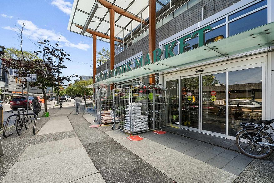 154-168 W 11th Avenue