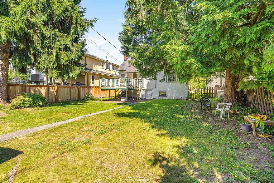 28 W King Edward Avenue