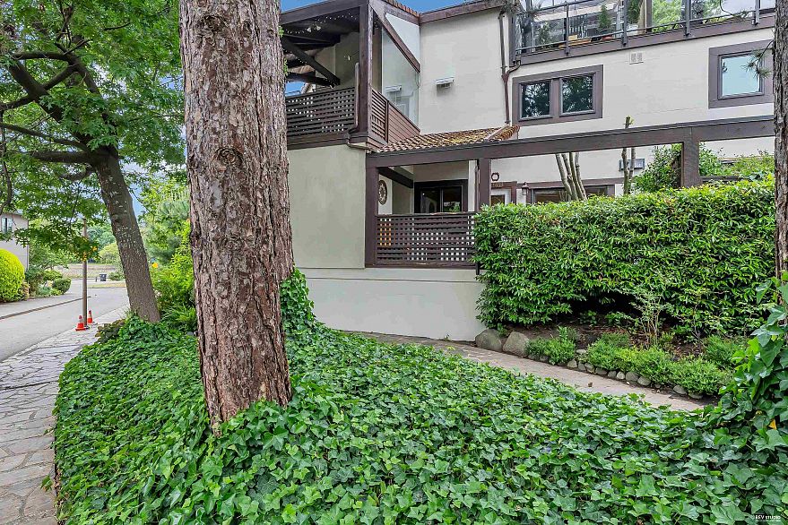 1185 Forge Walk