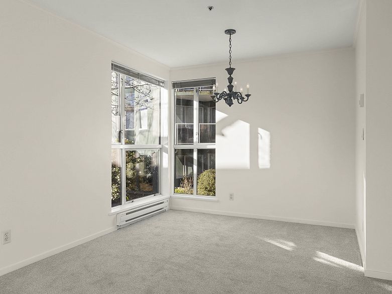 202 1551 Mariner Walk