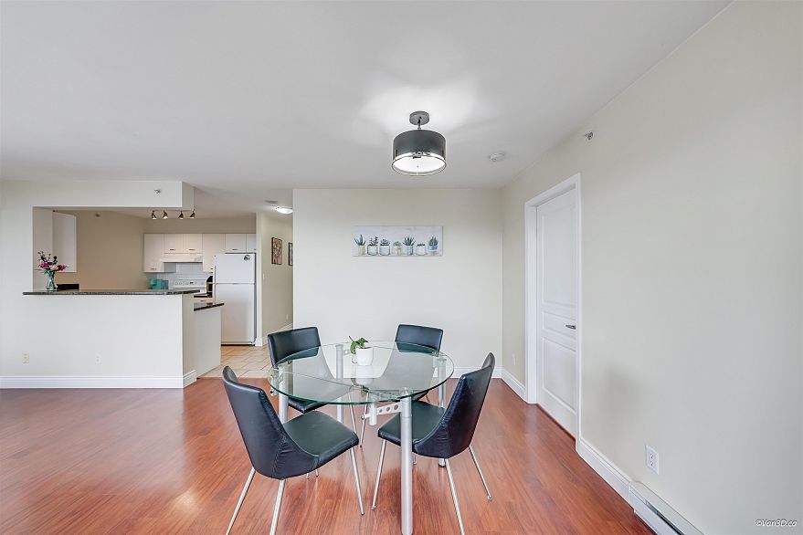 1702 3438 Vanness Avenue