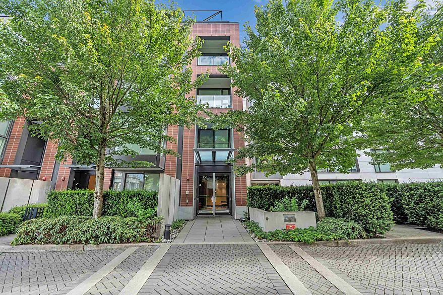 105 1515 Atlas Lane