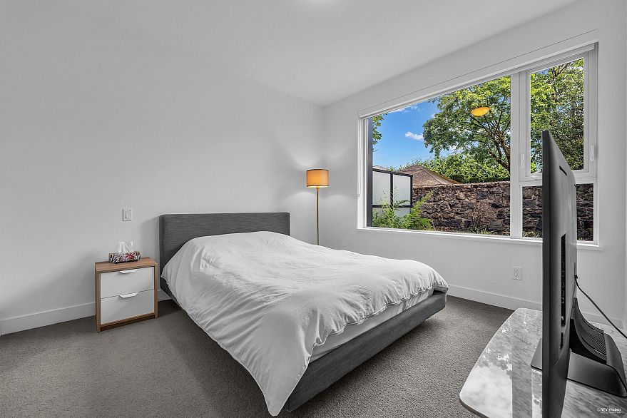 105 1515 Atlas Lane