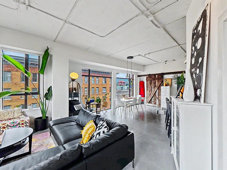 501 28 Powell Street