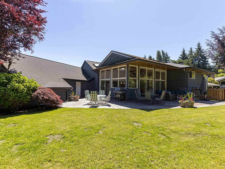 12 Sennok Crescent