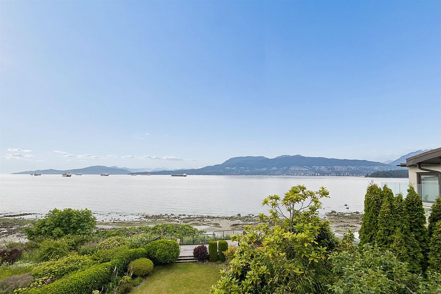 2651 Point Grey Road