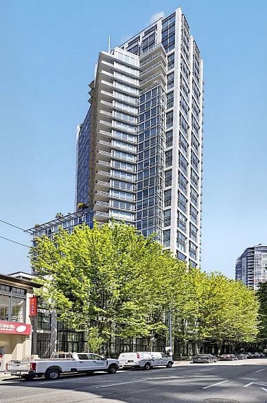 2706 1255 Seymour Street