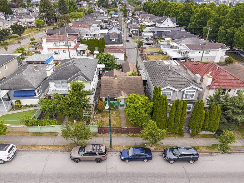 7544 Main Street