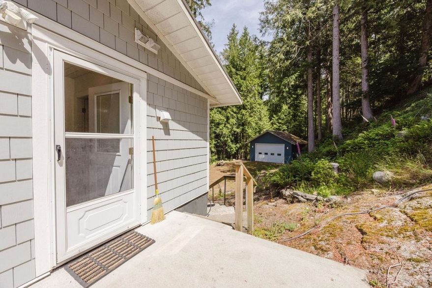 5079 Elliot Road