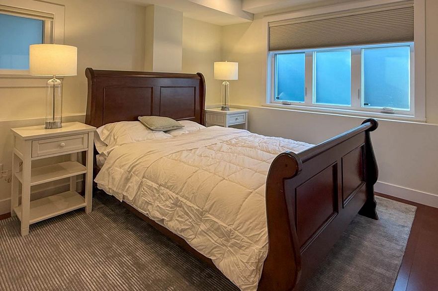 1 3536 POINT GREY ROAD, Vancouver BC V6R 1A8