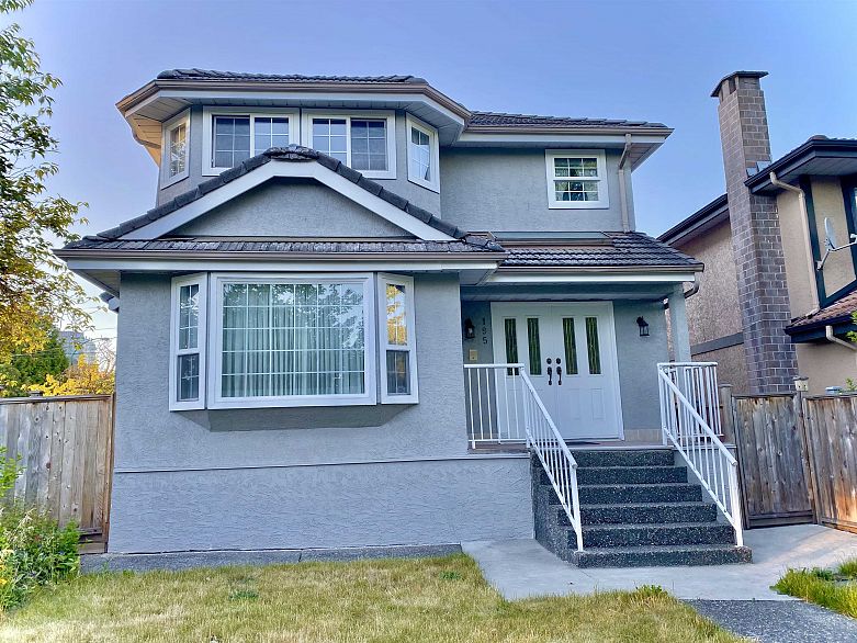 195 W 46th Avenue