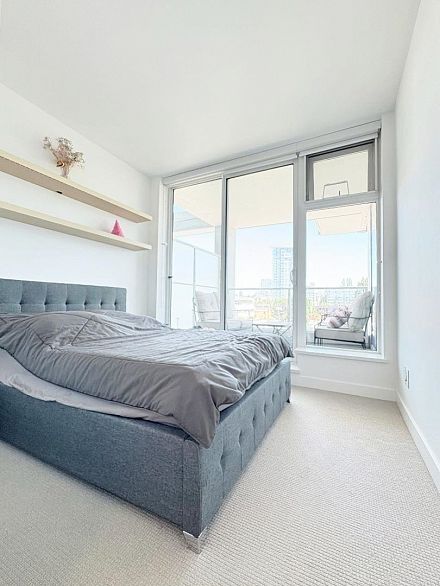522 2220 Kingsway