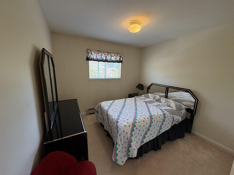 5095 Nanaimo Street