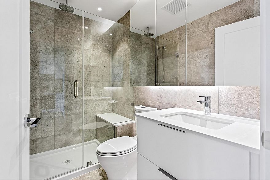 1307 6138 Birney Avenue