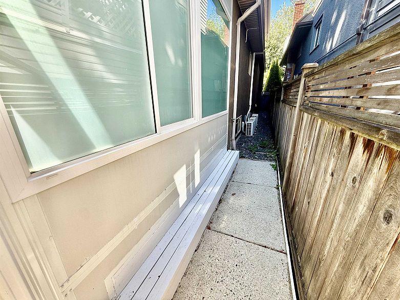 3488 W 30th Avenue