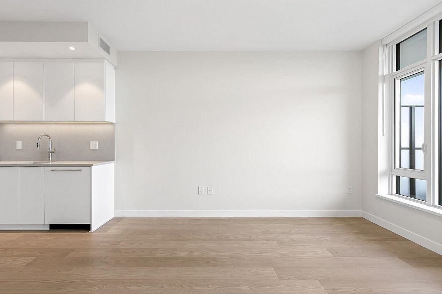 1307 6138 Birney Avenue