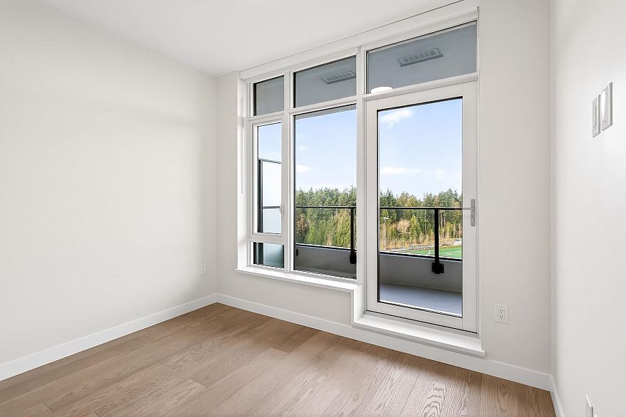 1307 6138 Birney Avenue