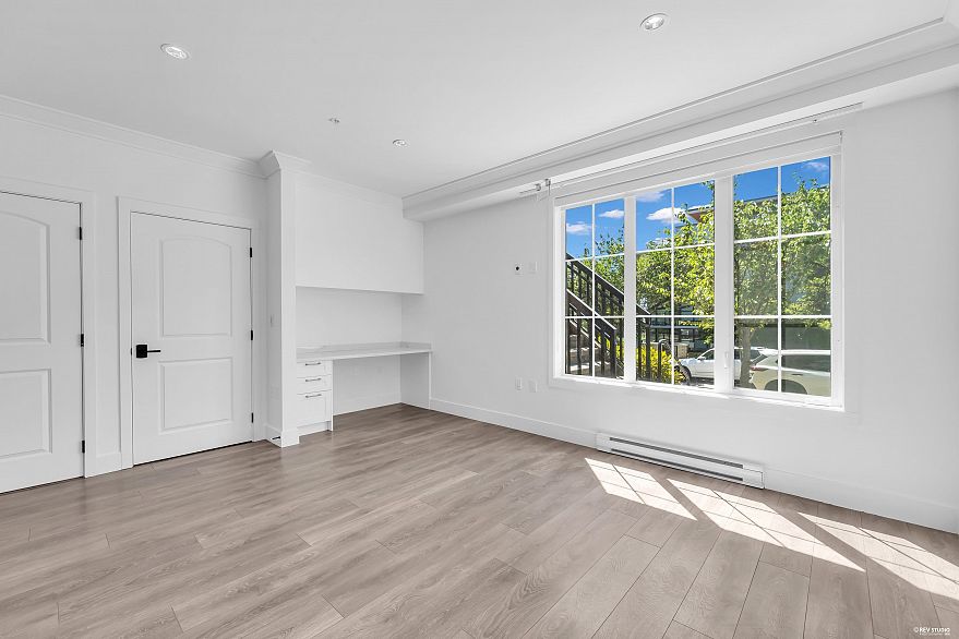 469 W 63rd Avenue