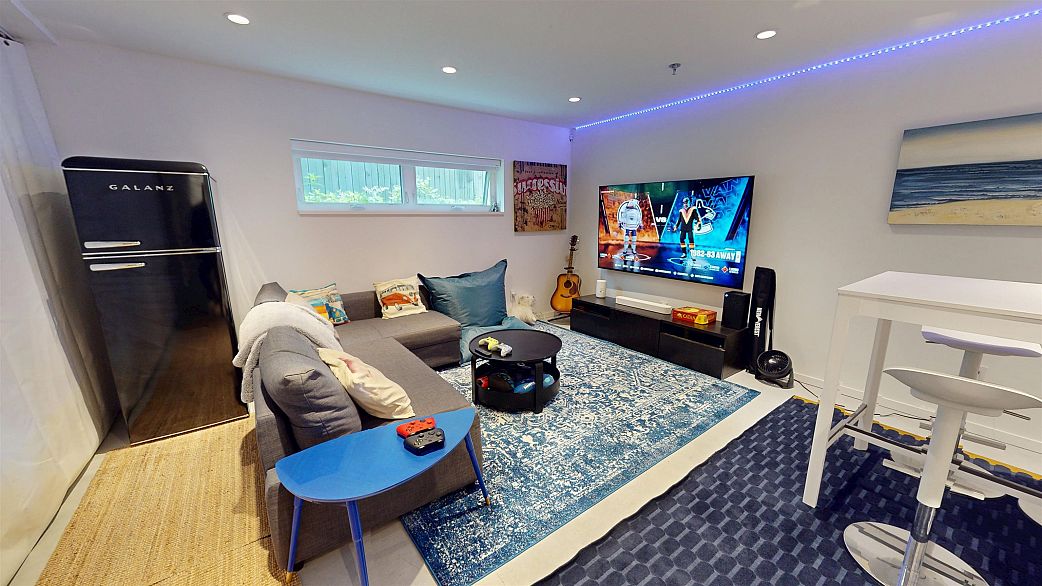 411 Aubrey Place