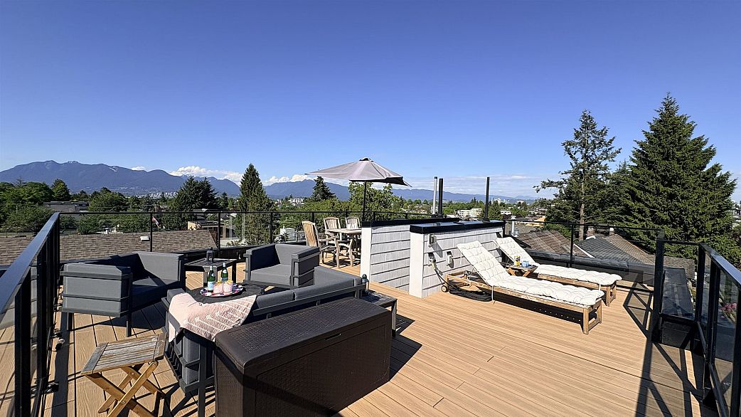411 Aubrey Place