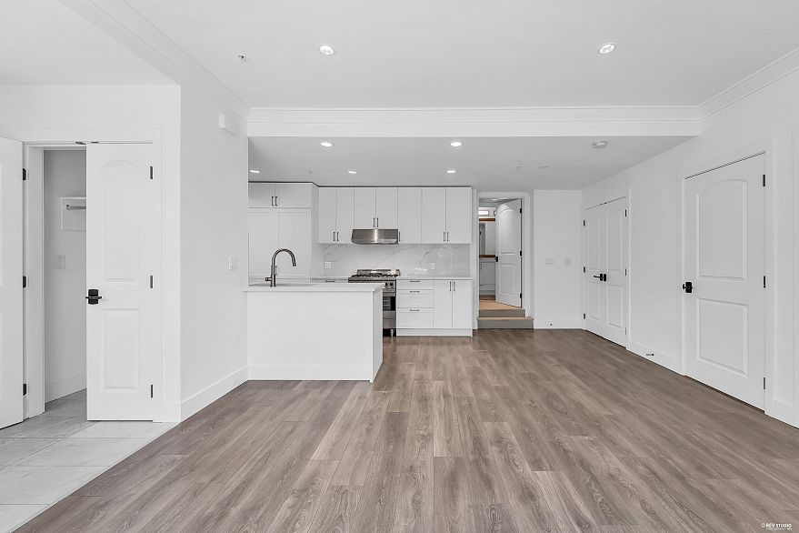 469 W 63rd Avenue