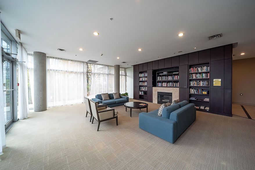 3601 1438 Richards Street