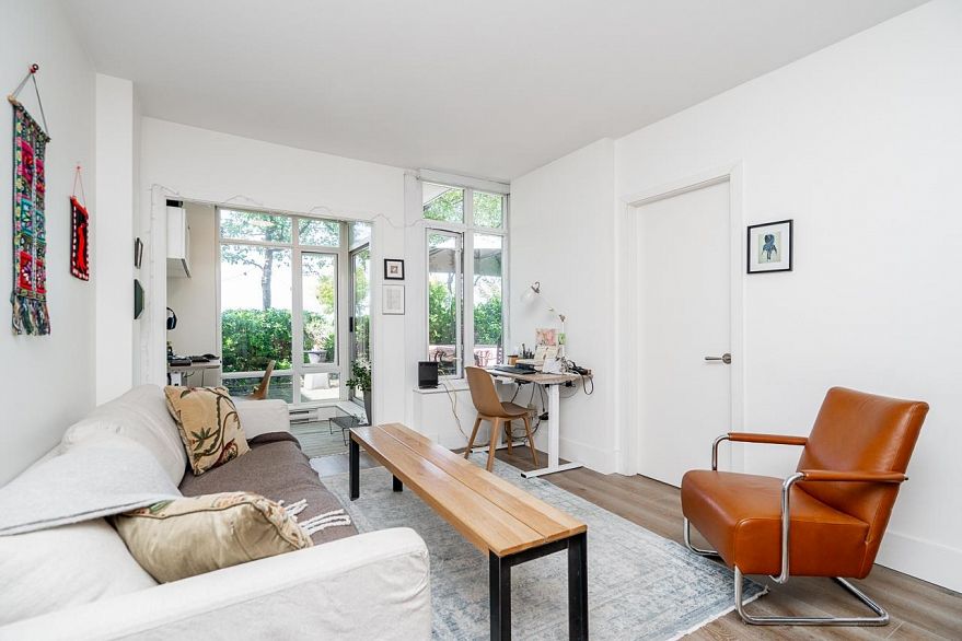 331 2288 W Broadway