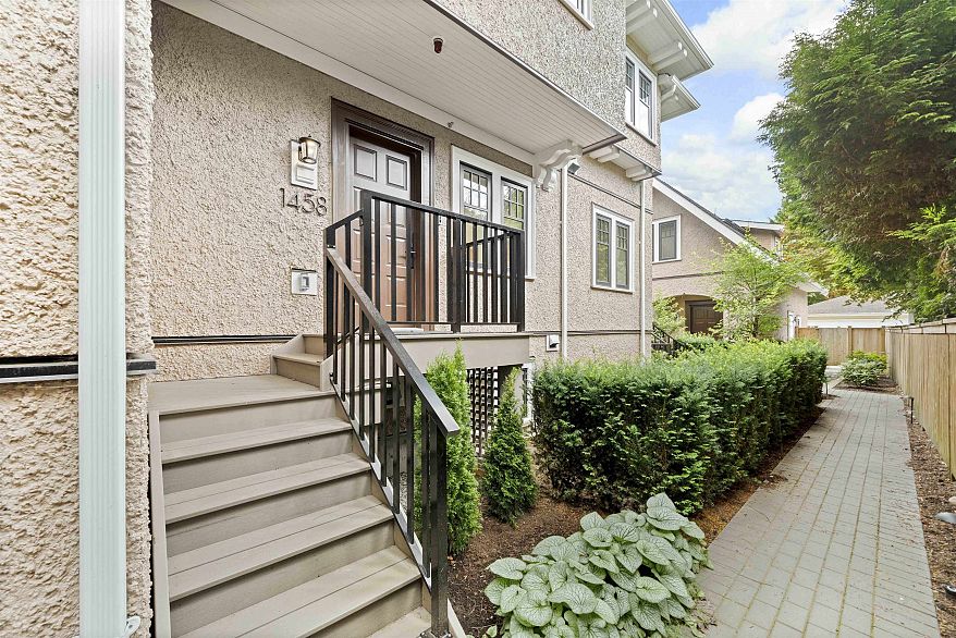 1458 W 45th Avenue