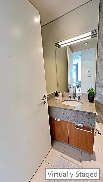 2403 1077 W Cordova Street