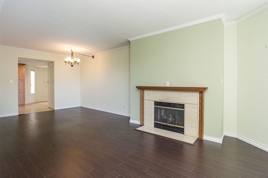 502 5733 Cambie Street