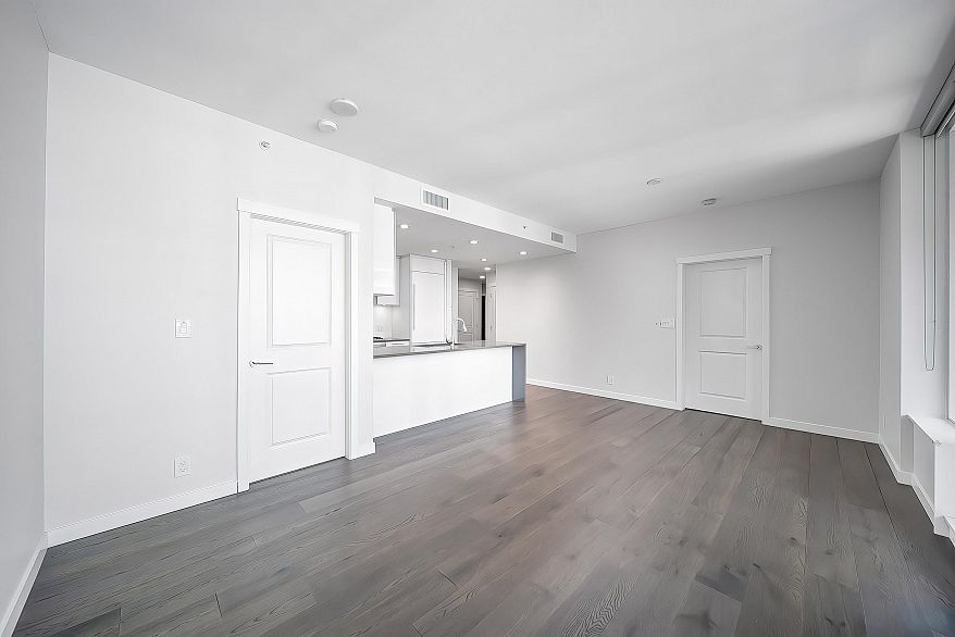 1205 3487 Binning Road