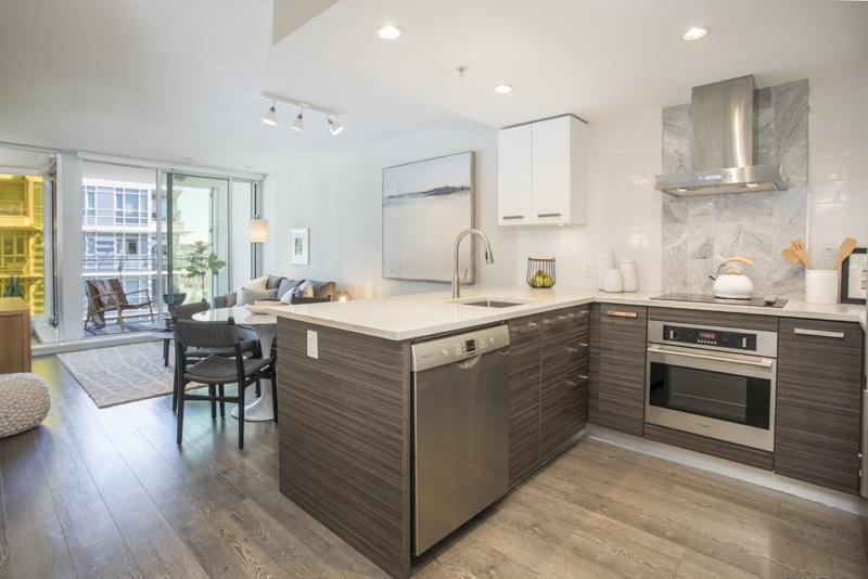 1401 1783 Manitoba Street