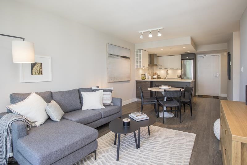 1401 1783 Manitoba Street