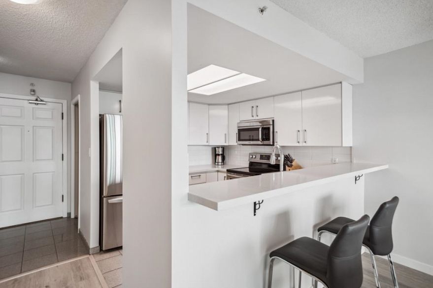 1303 1128 Quebec Street