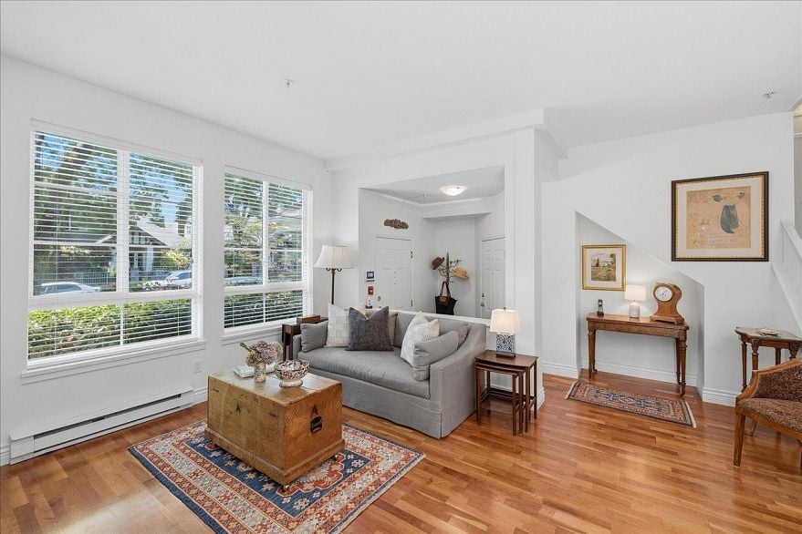 13 5605 Hampton Place