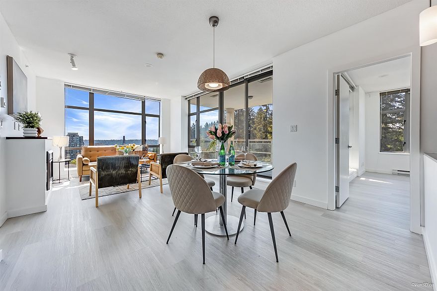 1206 280 Ross Drive