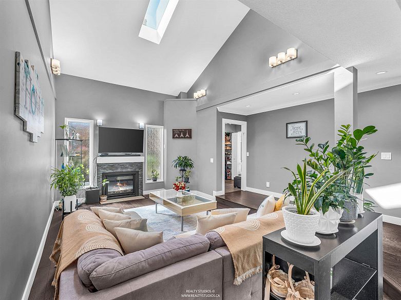 7170 Hecate Place