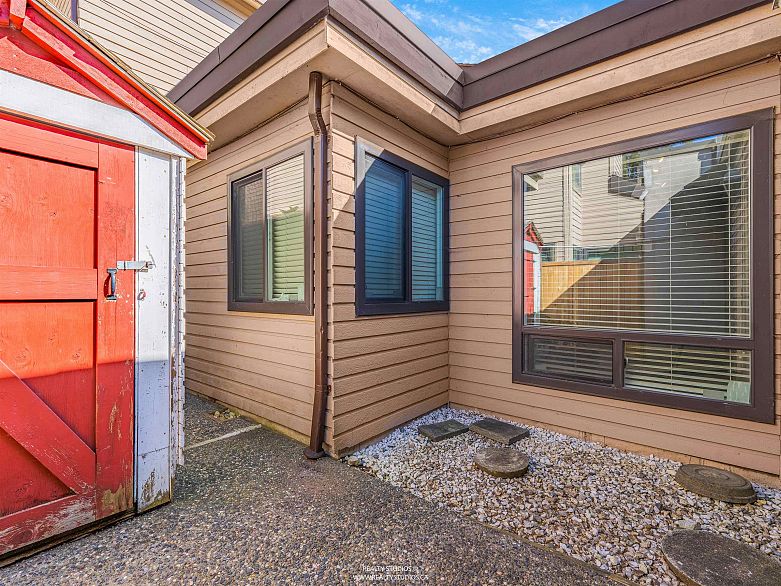 7170 Hecate Place