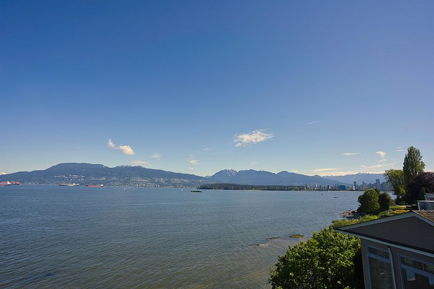 2711 Point Grey Road