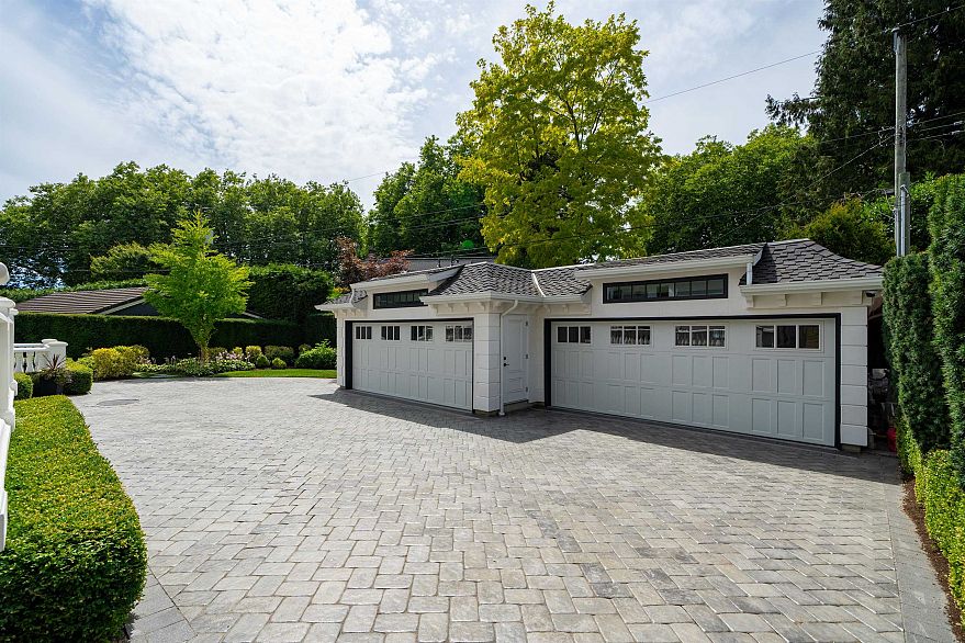 8083 Angus Drive