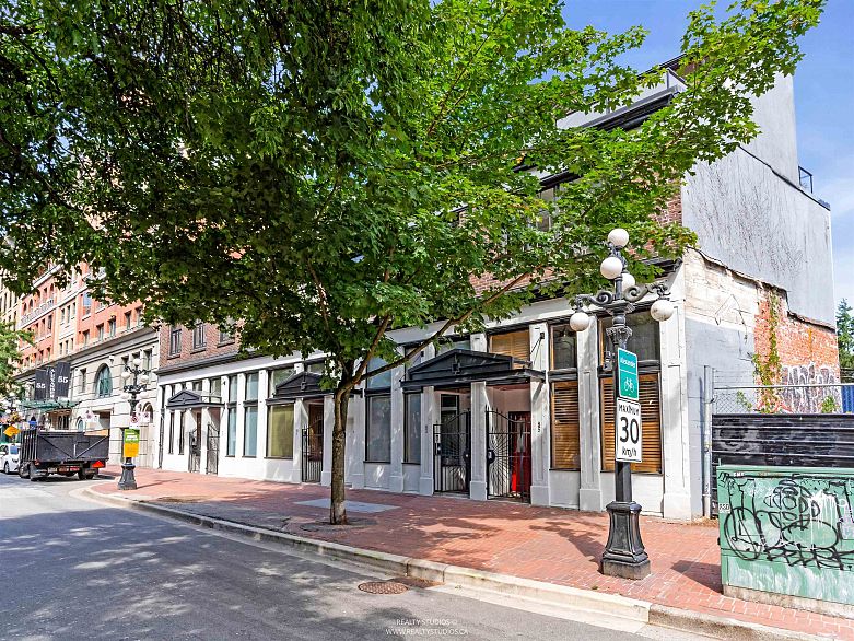 83 Alexander Street