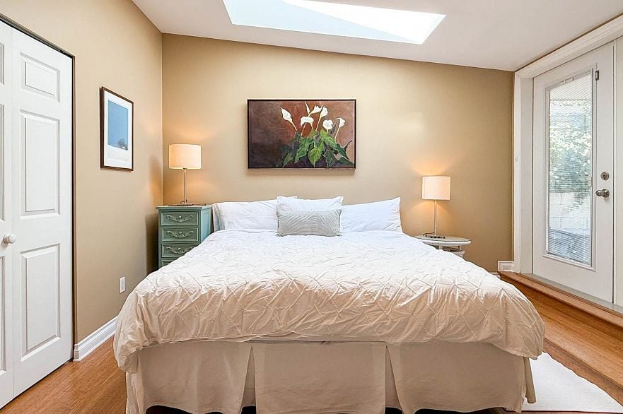 ADDRESS WITHHELD, North Vancouver BC V7P 2J7