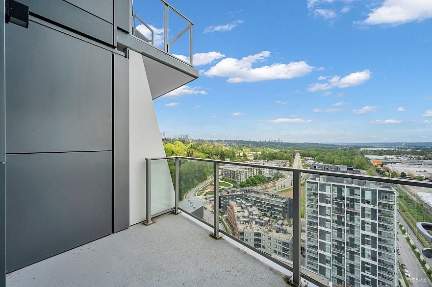 2406 3538 Sawmill Crescent
