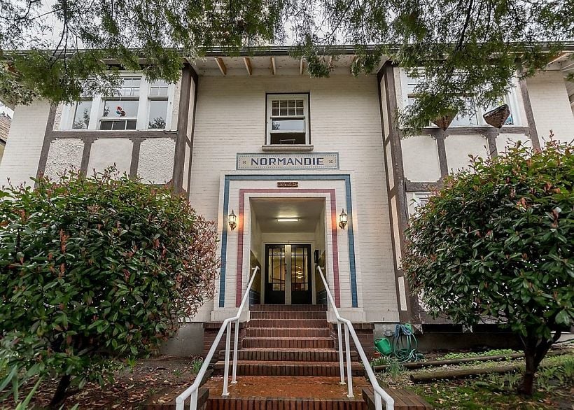 107 1425 HARO STREET, Vancouver BC V6G 1G2
