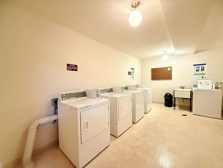 6380 BUSWELL ST RICHMOND, Richmond BC V6Y 2G2