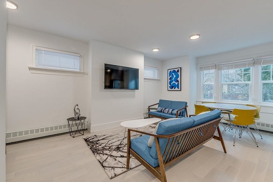 107 1425 HARO STREET, Vancouver BC V6G 1G2