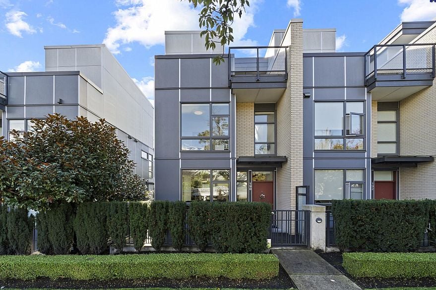 190 W 63rd Avenue