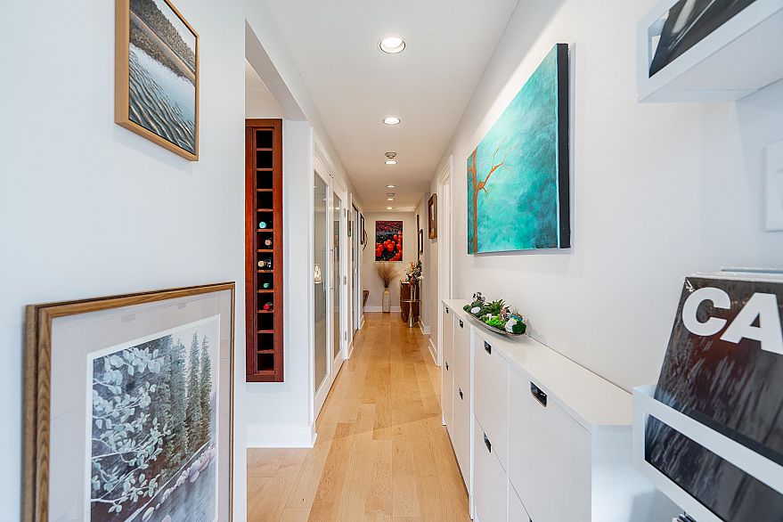 102 1530 Mariner Walk