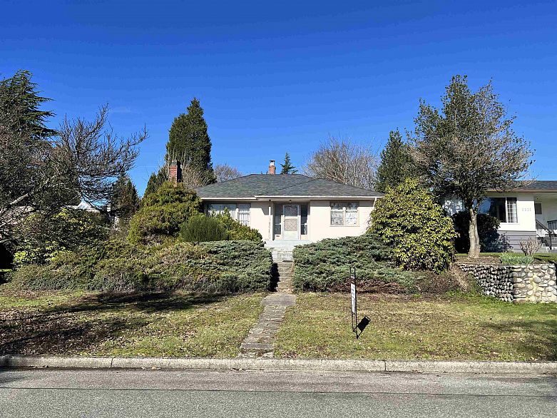 1315 W 58th Avenue